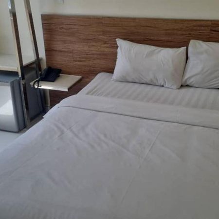 Avatel Jelutong Otel Gelugor Dış mekan fotoğraf
