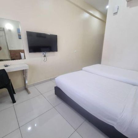 Avatel Jelutong Otel Gelugor Dış mekan fotoğraf